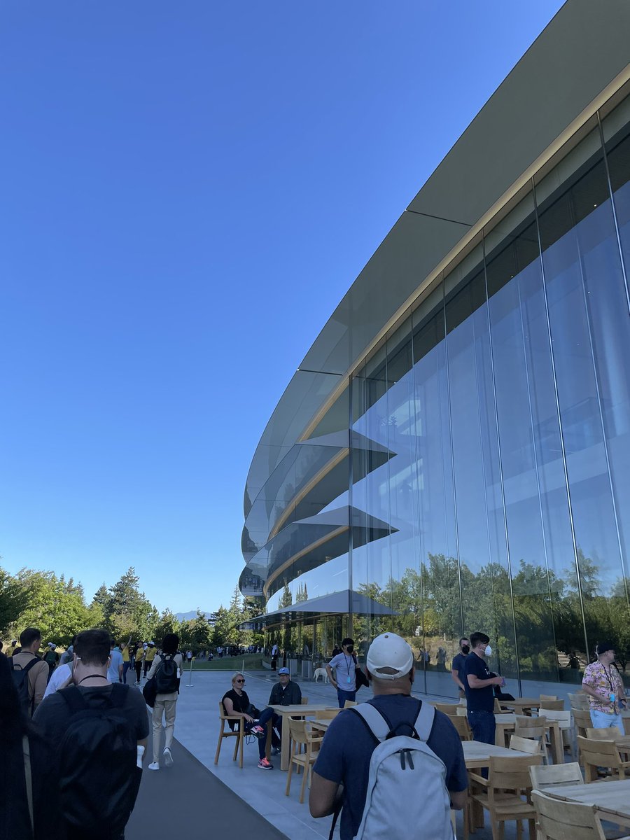 ghulican's tweet photo. #WWDC22  #ApplePark Aside from the sunburn, I left absolutely stoked! It was so cool to see this architectural marvel and meet some cool people, doing incredible things. Dub Dub did not disappoint. https://t.co/MDiJhJho4d