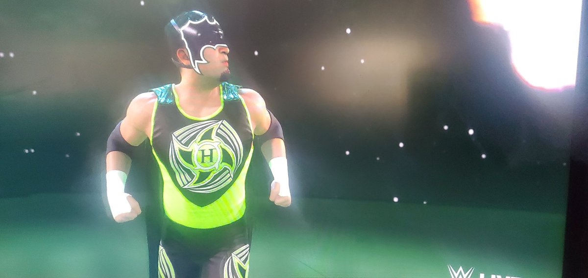 Riceshaddow's tweet photo. I've been waiting for this moment to play as @ShaneHelmsCom ! #StandBackPack https://t.co/udddk3x7xH