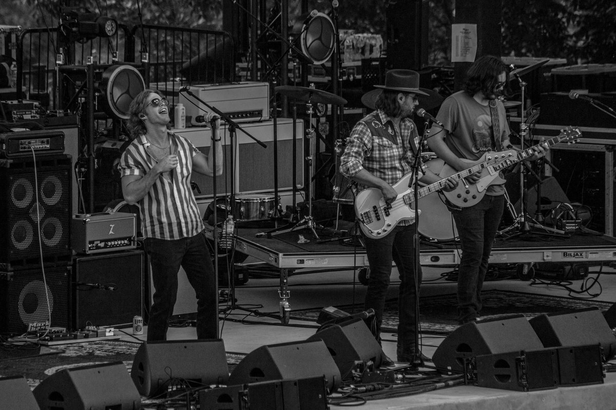 RoggowBrock's tweet photo. What a weekend with the gang! Ready to hit the road and keep makin more memories 🤘🏻😎 https://t.co/Qg7PLJQYVA