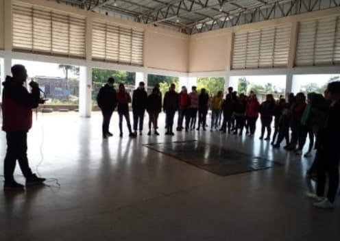 DIATFONTANA's tweet photo. Se realizaron actividades en la E.E.S. N° 172  y la E.P.G.S N°3. Distintas propuestas que buscan fortalecer las redes de trabajo y ampliar el abordaje territorial en pos de generar prácticas de cuidados colectivos. https://t.co/W1OLn8PtXq