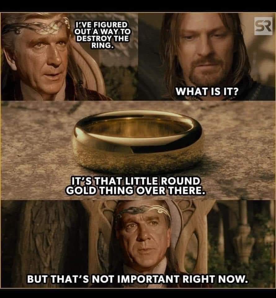 darkwriter's tweet photo. #LeslieNeilsen #LOTR 😝😝😝 https://t.co/xGA1xQDyDe