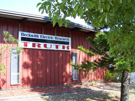 MetaStudioLogic's tweet image. Importantly, Beckwith Electric Research was the experimental side of Beckwith Electric that most employees were not involved with. This was the area that Miller was assigned to.

web.archive.org/web/2006111219…