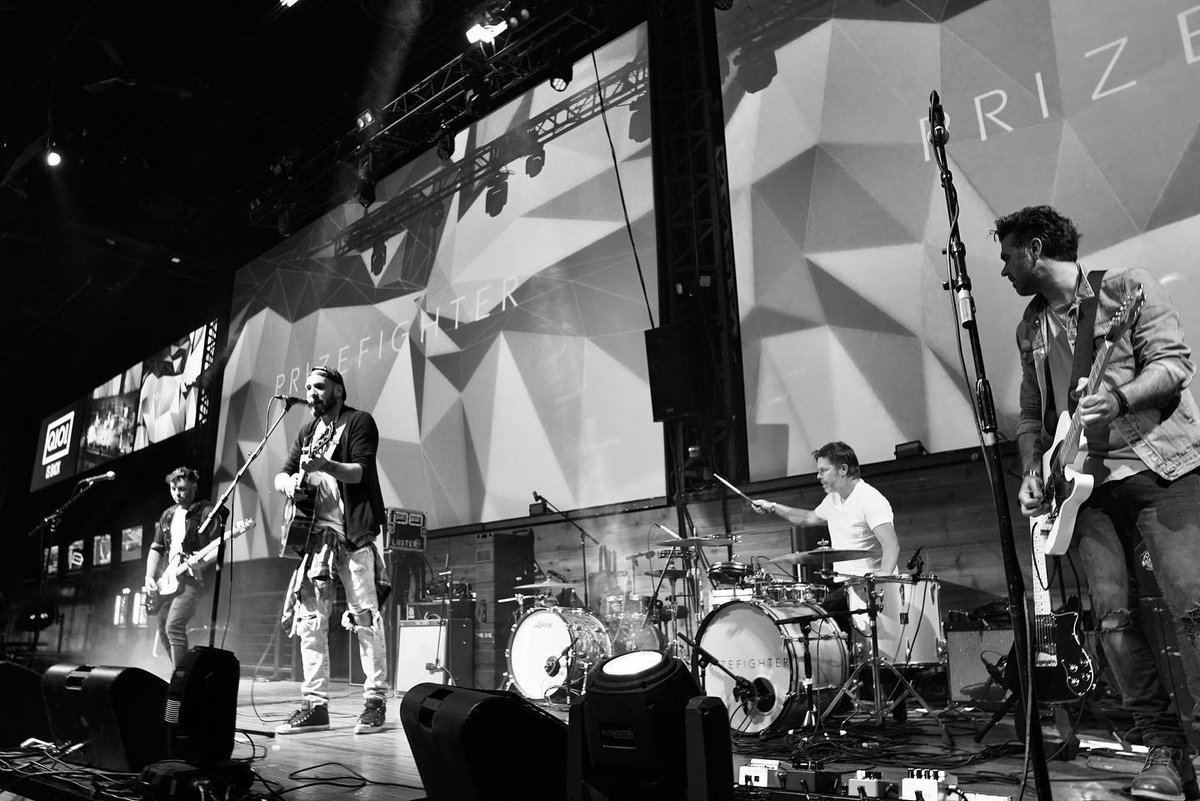 Big thanks to all who made it out to the first show this weekend 🤘. We had an amazing time and we’re just getting started! 
Lots of fun content from the show coming in soon. Be well 😉
Photo by: Brian Olivo