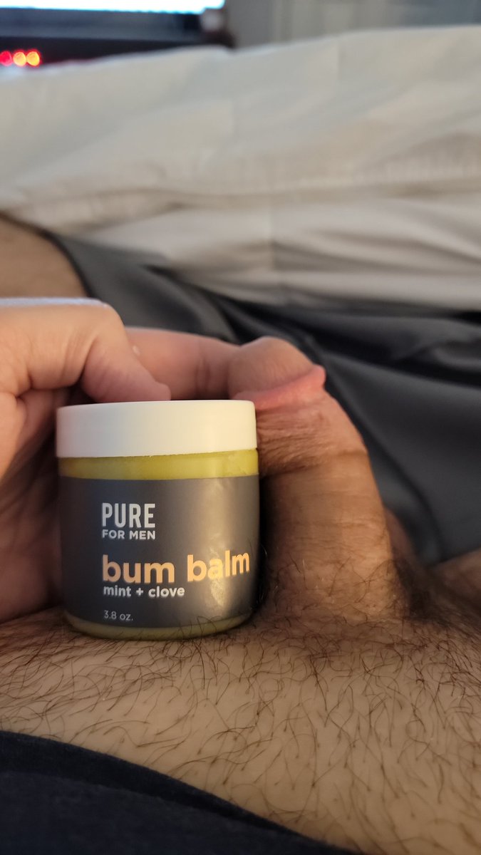 bigcountry_85's tweet photo. Love this stuff right here makes my boy parts smell wonderful and not to mention keeps it all silky-smooth.
#pureformen #selfhealing #readytolove https://t.co/RGS7lgJ9Bo