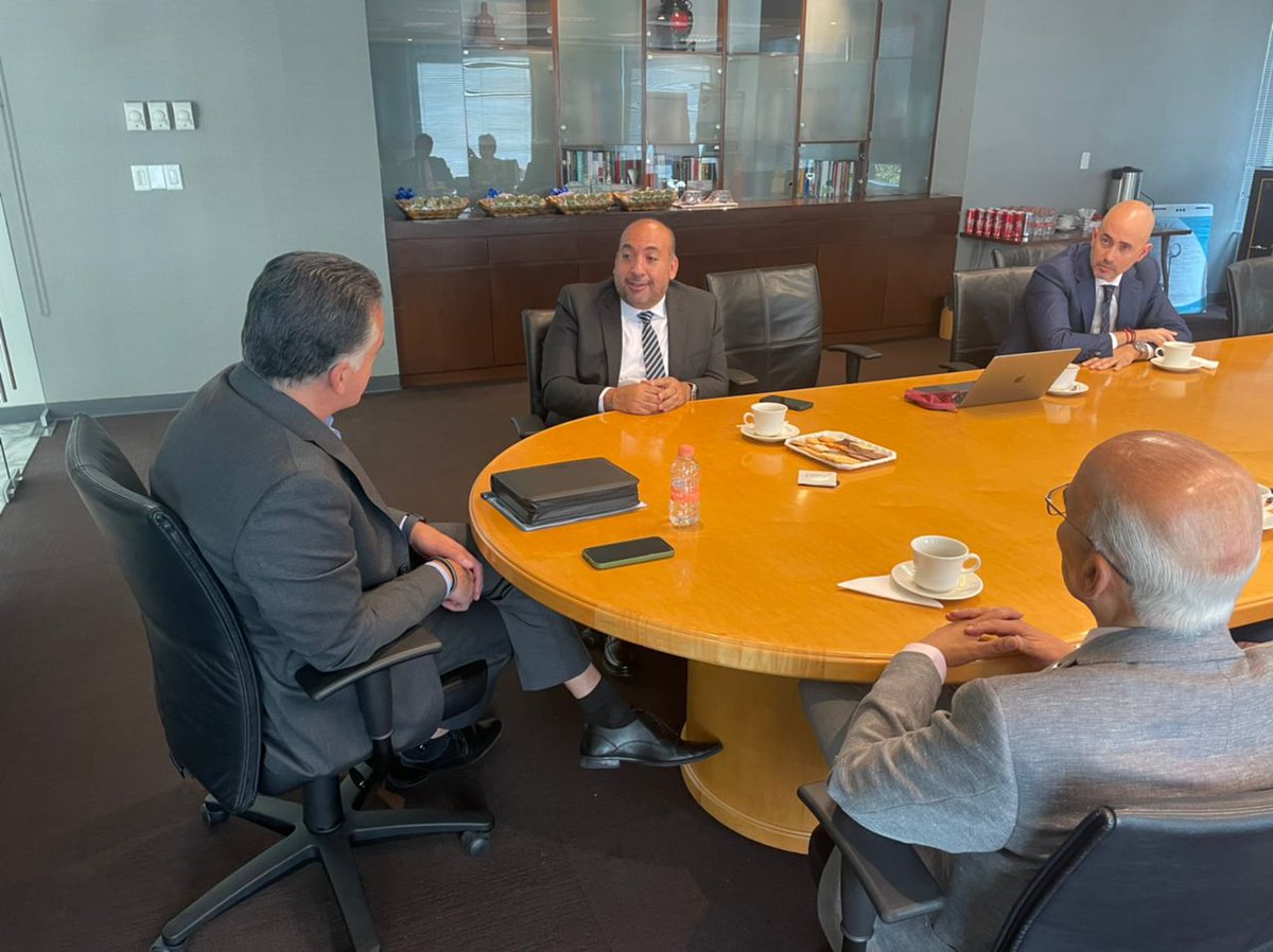 El día de hoy nos reunimos con Oscar del Cueto Presidente de 
Kansas City Southern de México, a quién reconocemos su compromiso y refrendamos el trabajo colaborativo para la conclusión del Libramiento Ferroviario de Celaya.

#ContigoSí hay #DesarrolloEnGTO