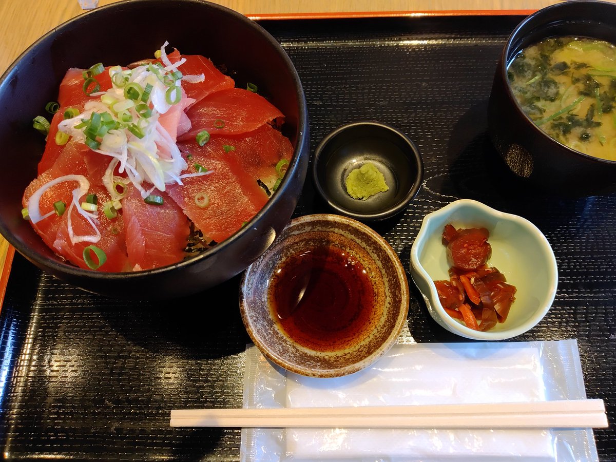 今日は水喜さんでマグロ丼を食べてきました マグロたっぷりに深めの器にご飯もたっぷりで大満足です ごちそうさまでした 土曜日だけは朝7 30から開店しているので朝ご飯を食べに行くのもいいですね 川崎区 川崎区民ニュース 今日は水喜さんでマグロ丼を食べてきました マグロたっぷりに深めの器にご飯もたっぷりで大満足です ごちそうさまでした 土曜日だけは朝7 30から開店しているので朝ご飯を食べに行くのもいいですね 川崎区 川崎区民ニュース