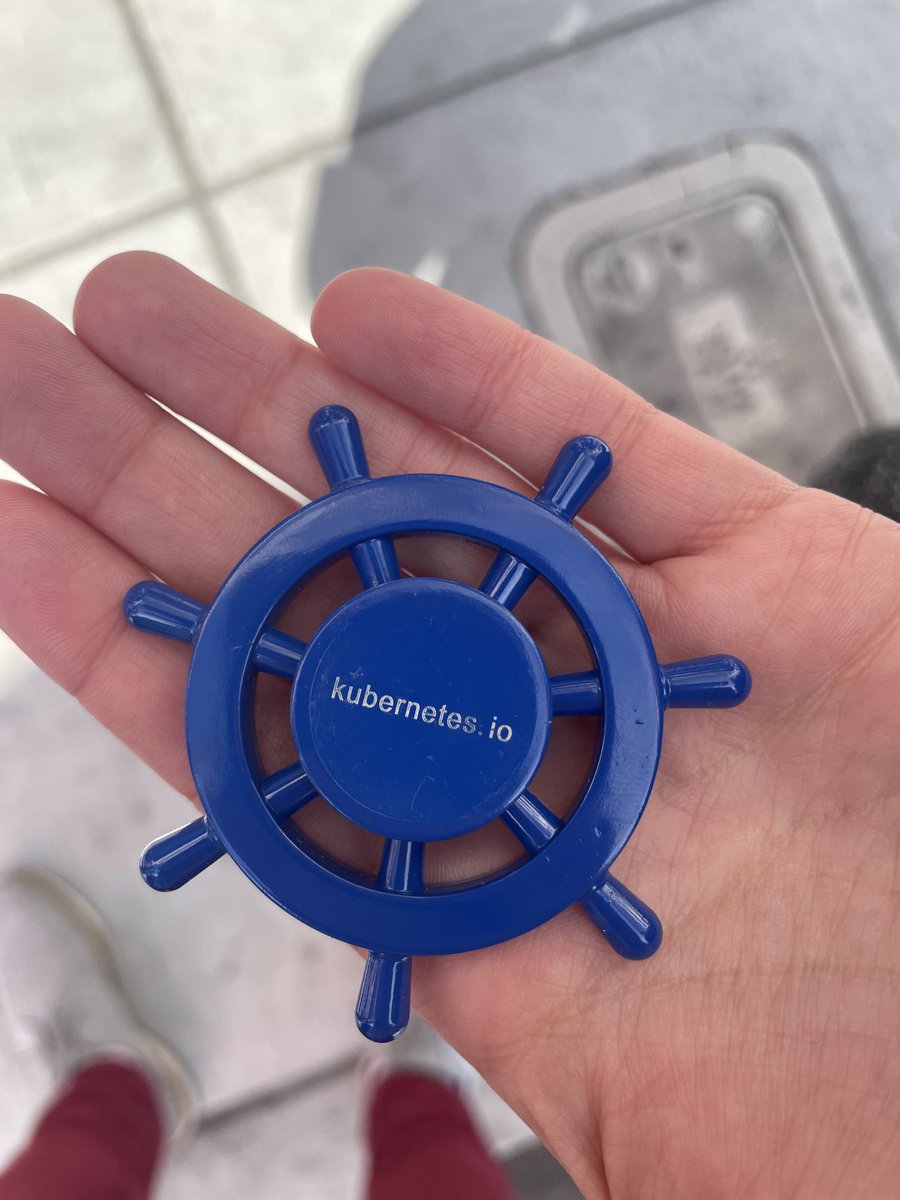 handled_sigint's tweet photo. Today ⁦@marinanmoore⁩ walked up to me, showed me this and said “it’s bare metal”. Best part of #RSAC yet https://t.co/B8iczVjSyZ