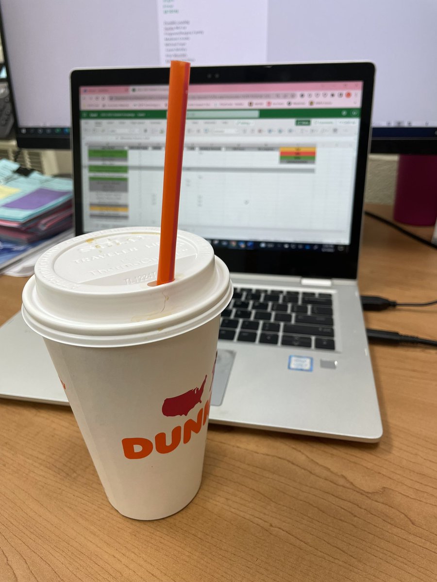kellprice14's tweet photo. When you have the bestest work friends! Katie knew I had a long day of staring at a screen and went and got me an @dunkindonuts coffee. But the best part was, she brought me a straw back ๐ฅฐ #sheknowsmesowell #truefriend #finallydonegroupings #lovemydunkin https://t.co/lsa8ulM8dR