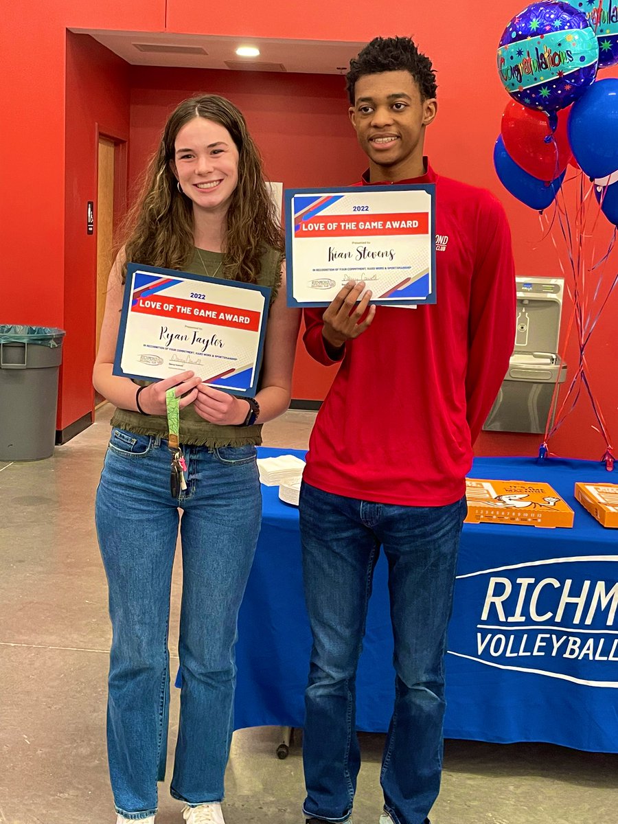 keys_the_1's tweet photo. I got called into work on my day off and was a little worried. I had no idea I was going to be the recipient of the Love of The Game Award &amp; Scholarship. I’m Honored! Thank you @RVC_NET &amp; @RVC_JRS https://t.co/bor6FuCca3