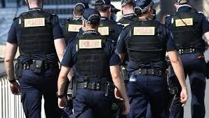 When >4,300 years of policing experience voice their views on SDRP in Moreton <a href="/QldPolice/">Queensland Police</a> District they should not be dismissed. The alarm bells are ringing <a href="/MarkRyanQLD/">Mark Ryan MP</a> <a href="/NikkiBoydMP/">Nikki Boyd MP</a> <a href="/YvetteDAth/">Yvette D'Ath MP</a> <a href="/AliKingLabor/">Ali King</a> <a href="/shanekingmp/">Shane King MP</a> <a href="/StevenJMiles/">Steven Miles</a> <a href="/ChrisWhitingMP/">Chris Whiting MP</a> <a href="/JoshBavas/">Josh Bavas</a> <a href="/TomChamberlin/">Thomas Chamberlin</a>