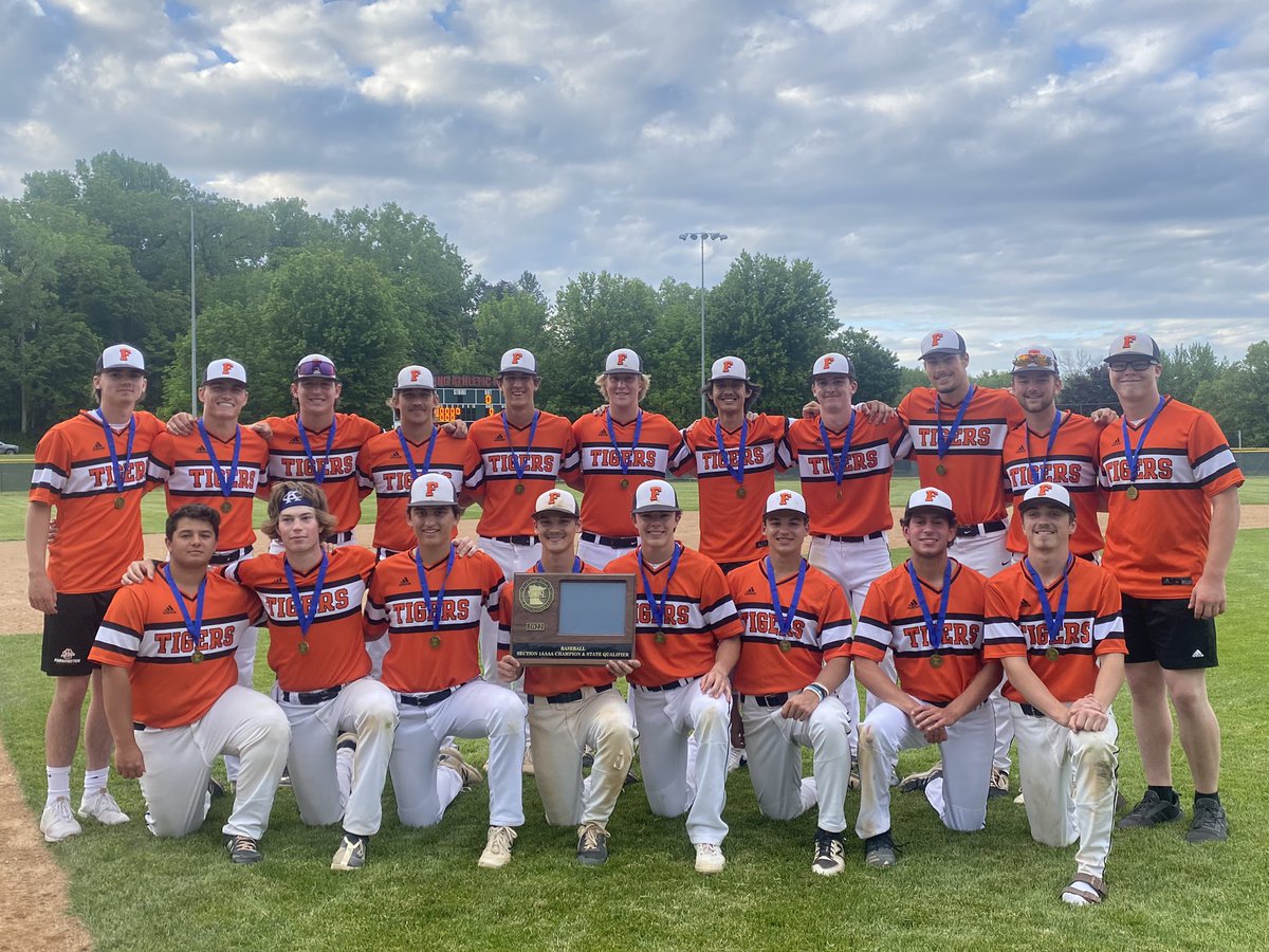 Farmington Baseball tweet media