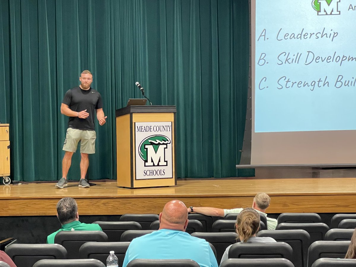 JSchmidtMC's tweet photo. Building energy in our Greenwave Athletics Program @MEADECOUNTYHIGH with the inaugural “Making Waves” professional learning for Meade County coaches! A S/O to AD, Todd Clanton and our speakers tonight! 
Learning with and from our own is powerful! #WeAreMeade #MaximizingPotential https://t.co/c9pZKQ8WRM