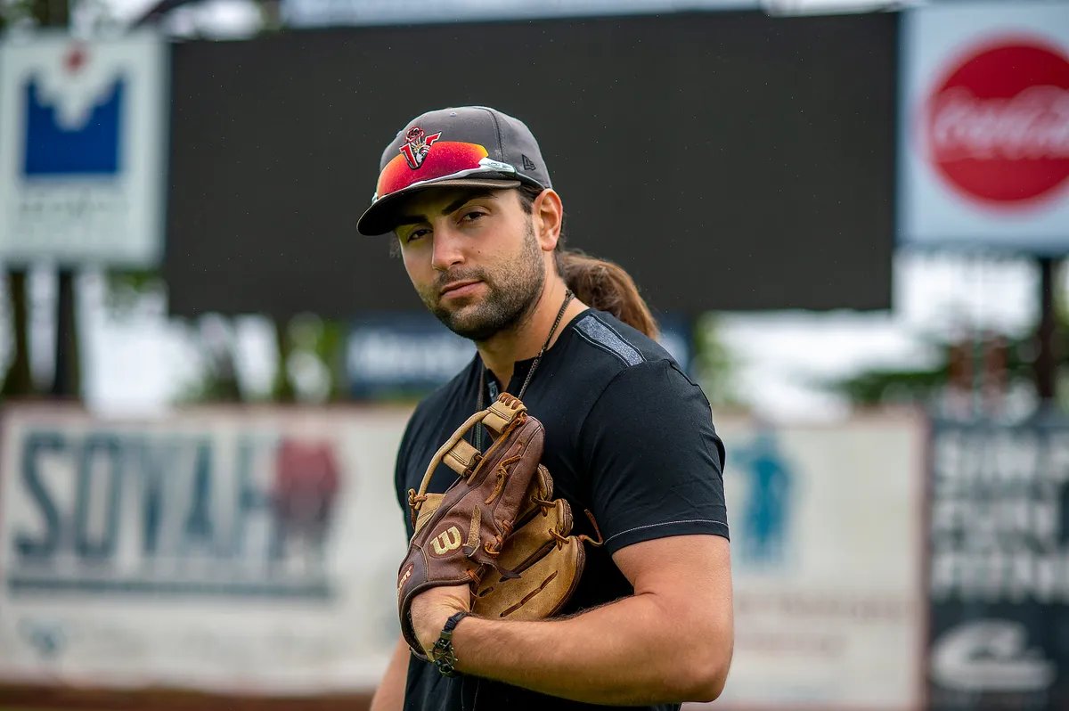 M1ChA3L___'s tweet image. Gay Pro #Baseball Player #BryanRuby Says Discrimination And Hate Has A Voice In Baseball onthe6th2.blogspot.com/2022/06/gay-pr…