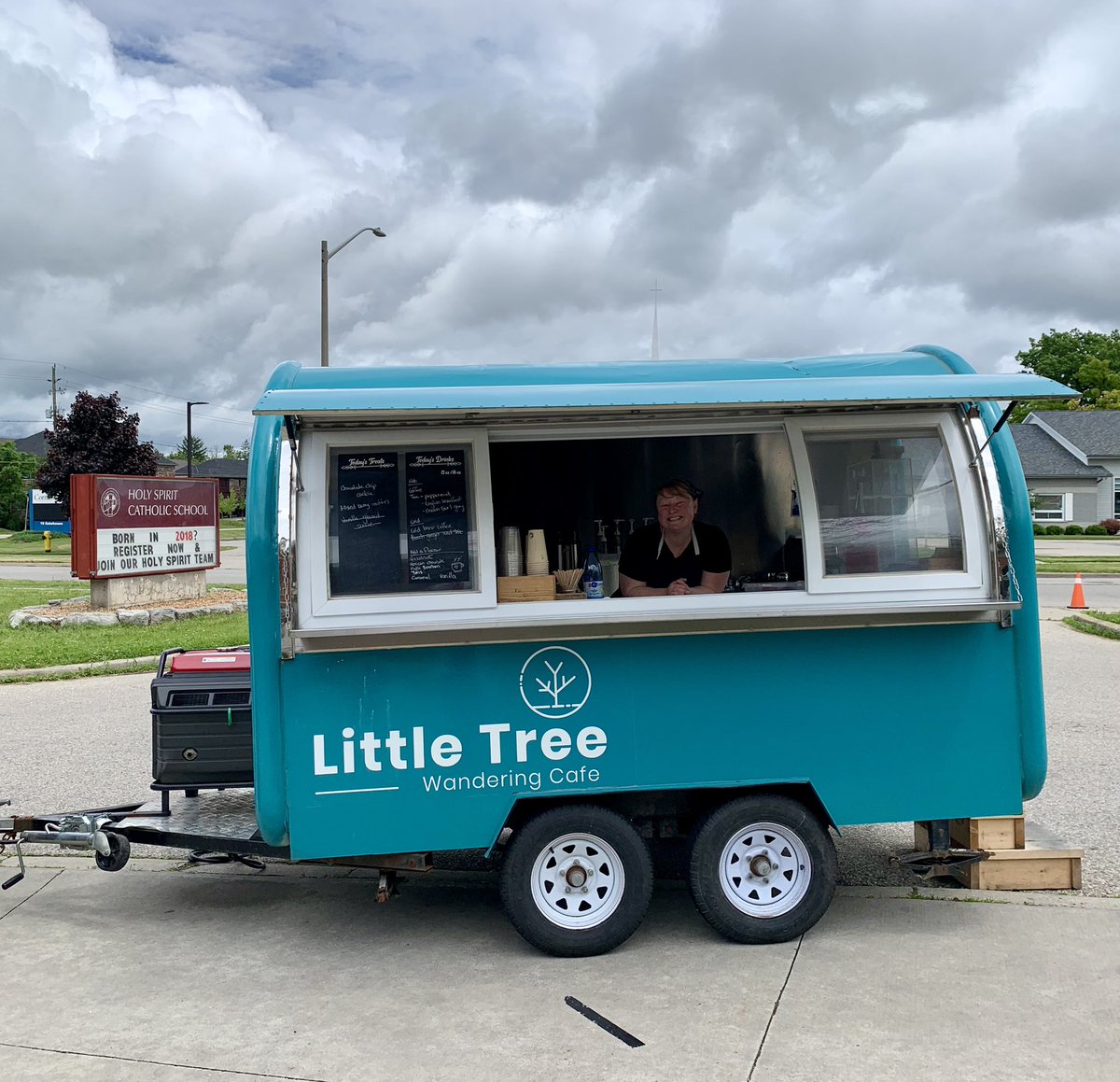 We had a special visitor in our school parking lot today serving our staff members a well deserved treat! ☕️🍪 Thank you to Sarah at Little Tree Wandering Café for bringing some sunshine to our day today! @HSFlames