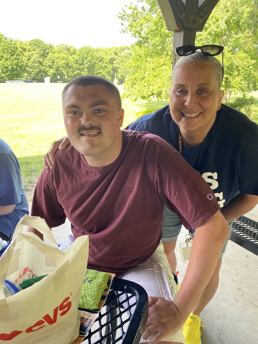 JTPSMeka's tweet image. Check out this #formerjtpscuteness  
When he stood up he was at least a foot taller than me!