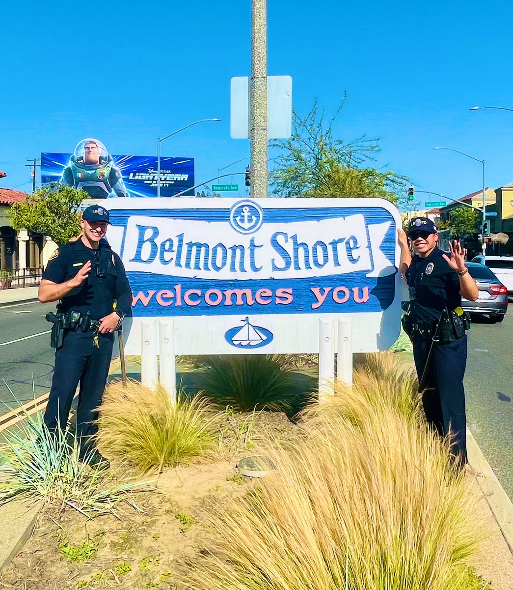 LBPDEast's tweet photo. This month, @LBPDEast Ofcrs. Hatwan and Gunadi will be deployed as the “walking beat” along 2nd Street between Livingston Drive (west end of Belmont Shore) and Appian Way (east end of Naples Island).  If you see them out there, make sure you say, “hi”! 💙 https://t.co/pHdFiW0SDt