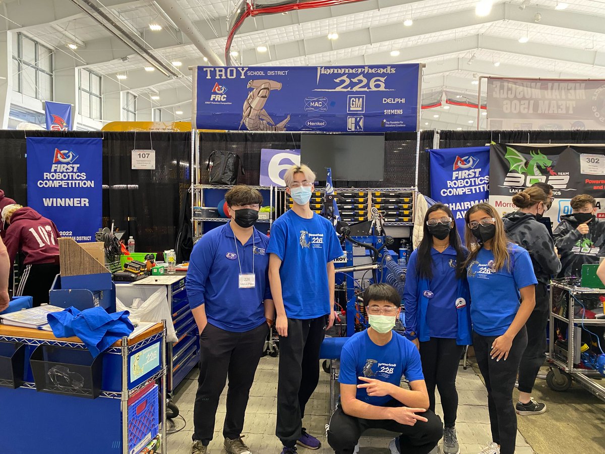 Hammerheads 226 tweet media