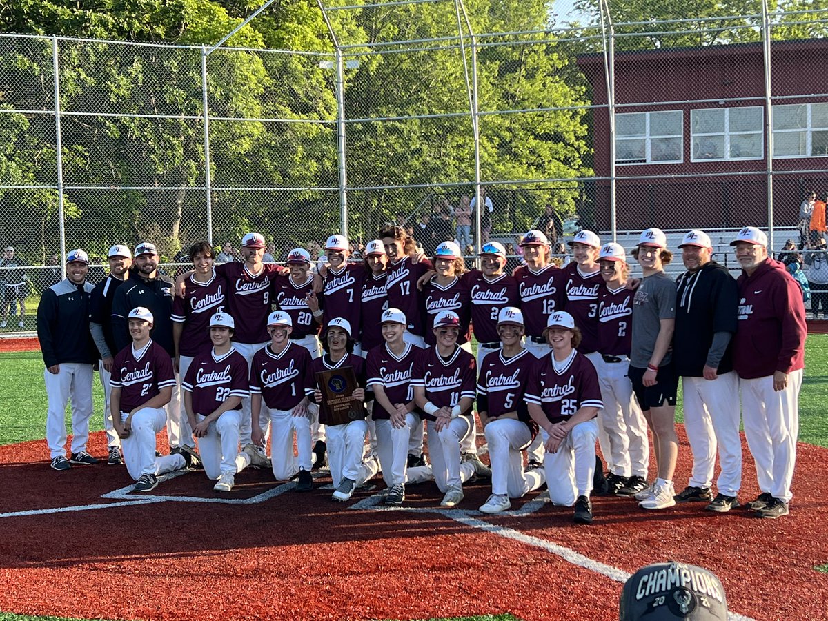State bound!! What an incredible day of baseball! Special group of guys!