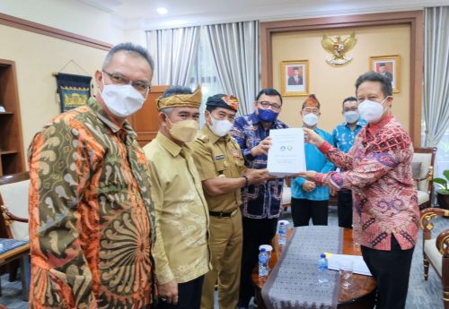 Koran_Kaltara's tweet image. Menkes Setujui Pembentukan Prodi Kedokteran UBT

#programstudi #prodi #kedokteran #ubt #tarakan #kaltara #infokaltara #beritakaltara #korankaltara

korankaltara.com/menkes-setujui…