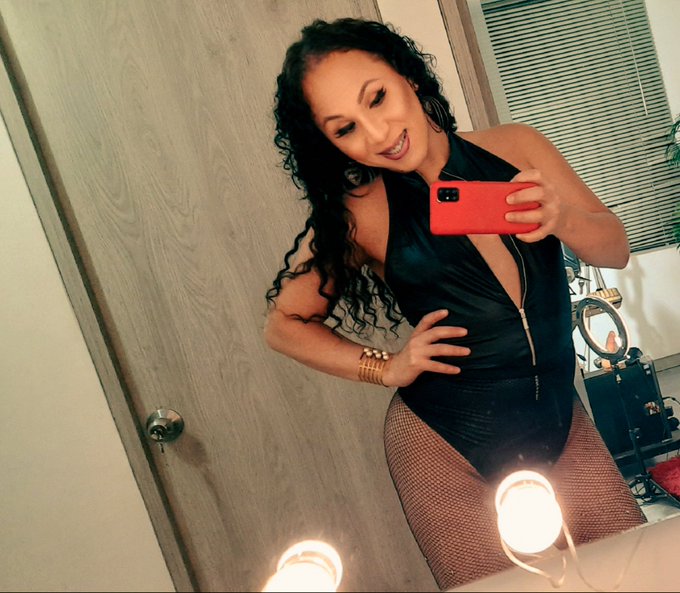 Let me know if you like this set pics.What if I'm in front of you ?🍑😈❤️&zwj;🔥 Don't forget to give me your<a href="/tag/likeforlike"class="tags"><span>#likeforlike</span></a><a href="/tag/bae"class="tags"><span>#bae</span></a><a href="/tag/like"class="tags"><span>#like</span></a><a href="/tag/comment"class="tags"><span>#comment</span></a><a href="/tag/retweet"class="tags"><span>#retweet</span></a><a href="/tag/trans"class="tags"><span>#trans</span></a>