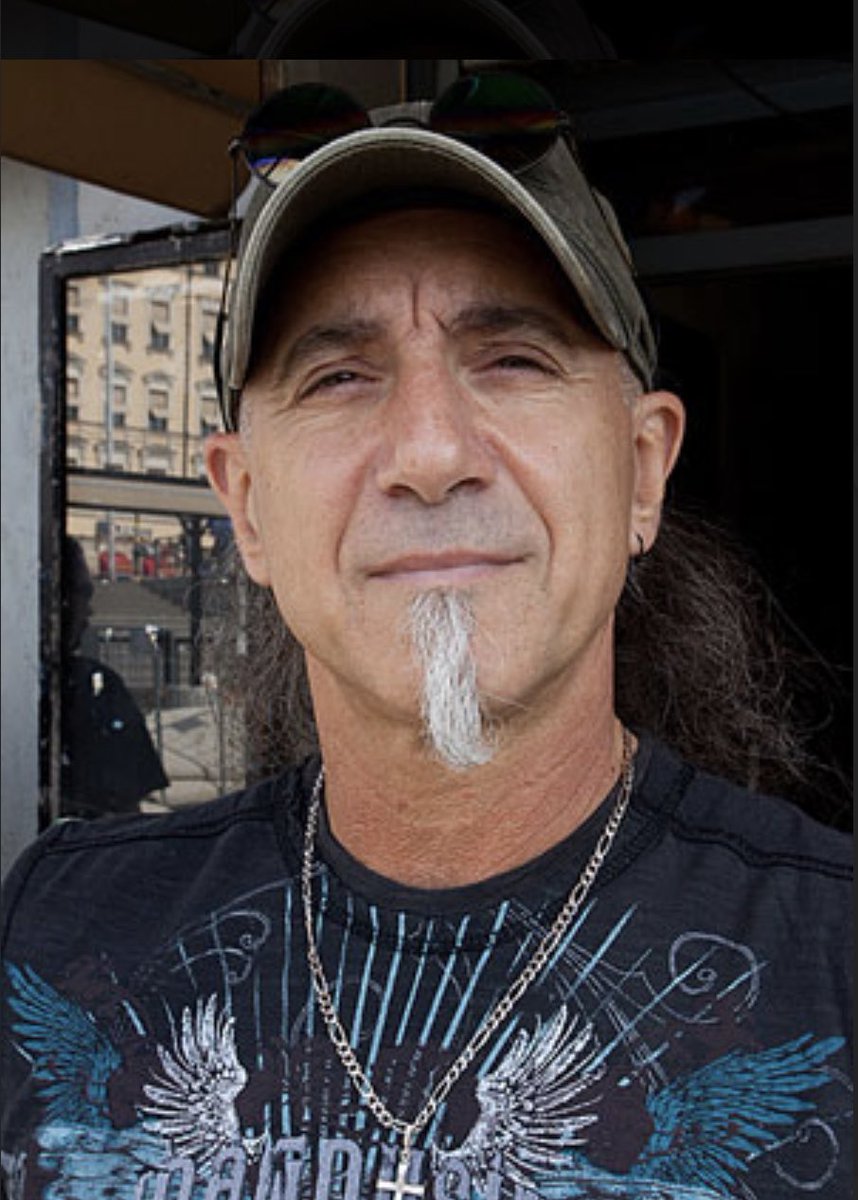 tatsurocker's tweet photo. おはようございます☀
本日も宜しくお願いします🙇♂️
HAPPY BIRTHDAY! Mark Tornillo🎉
私にとってのMark Tornilloは1985年頃に若干数だけ日本に輸入されたと思われるT.T.QUICKのこのEPを確か西新宿のキニーかDISCLAND?で見つけた時に超テンションが上がった事です🤘
#MarkTornillo
#TTQUICK
#ACCEPT https://t.co/b3ZDiOAegU