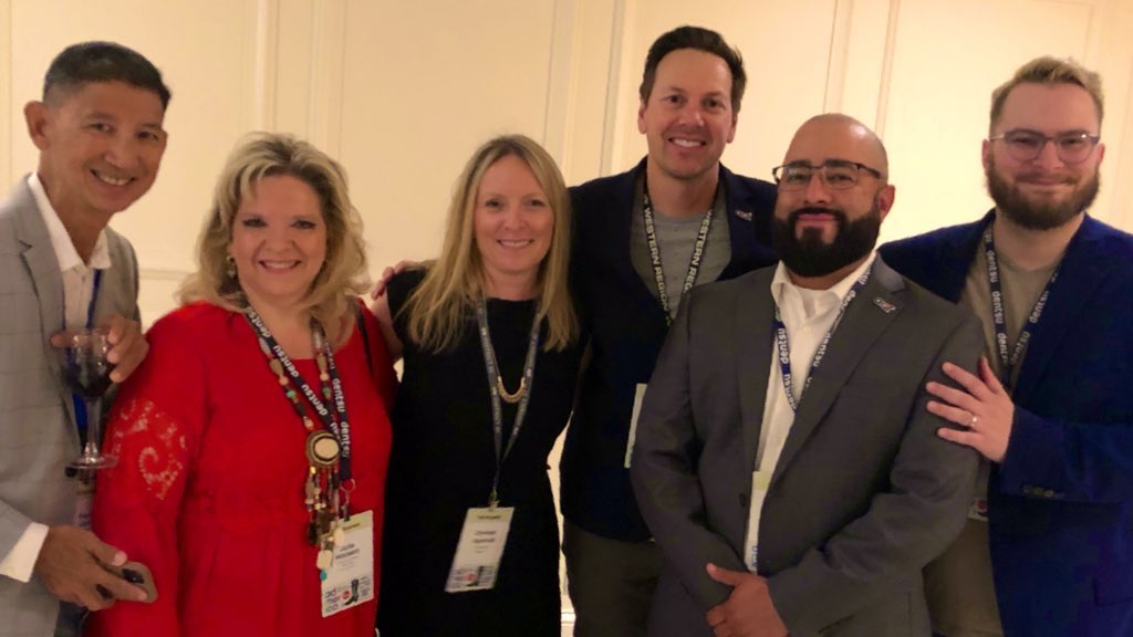 paulklein's tweet photo. Another #Admerica in the books as Western Region Chair of American Advertising Federation. AAF includes 50K+\- professionals & students that choose the images/words we absorb as consumers of products & news. W/power comes responsibility & we’re working to keep ethics at the core. https://t.co/NRKhySkK8Q