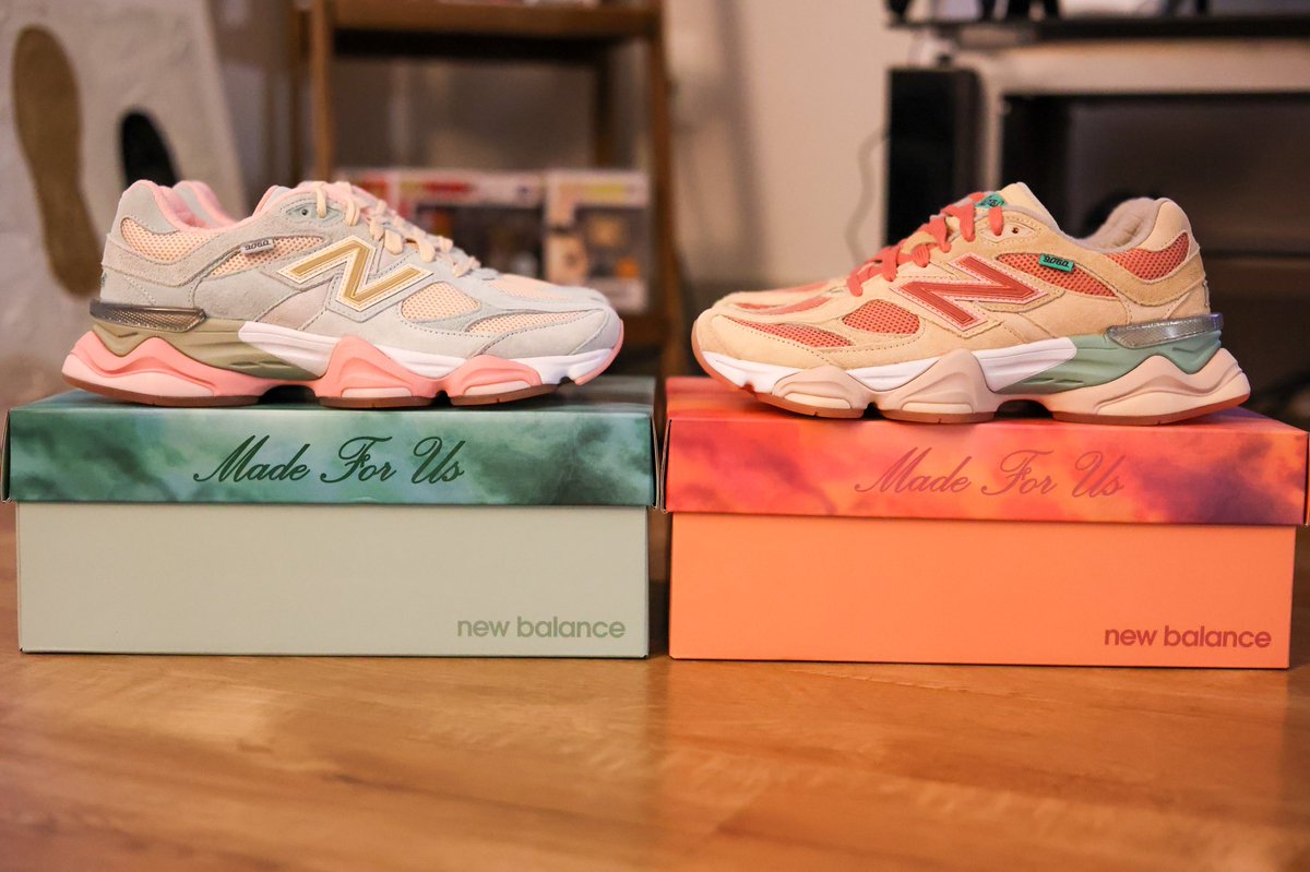 KariDaniels's tweet photo. A gift from @JoeFreshgoods . Man. Thank you, Brother. For your voice, your talent, your mission & your message. You’re cementing your place in this Culture as an innovator & trailblazer & these are yet another jewel in your crown. I’m honored to have these. #mailcall #setcomplete https://t.co/tuXGP0q0b3