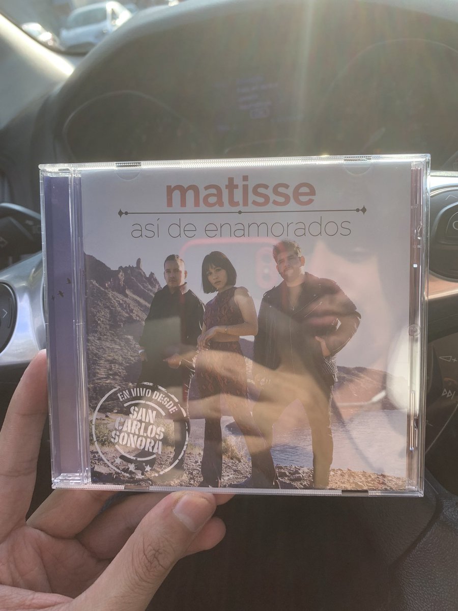 Aldowskii's tweet photo. Al fin en mis manos!!! 😍 Es hermosooooo!! ✨
Ya está junto con sus hermanitos 💿
Y a escucharlo toda la noche 🤠 @Matisse_Mx #AsiDeEnamorados https://t.co/rsgi4GngfP