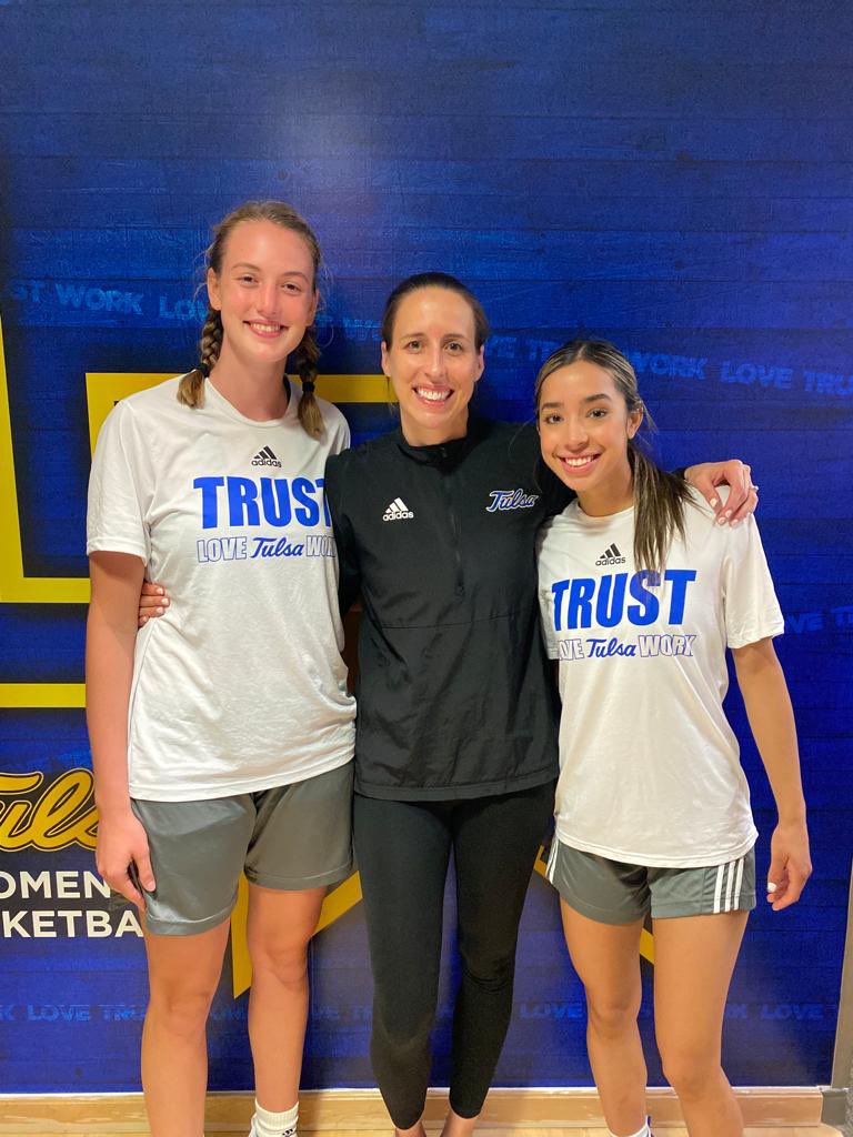 Angie Nelp tweet media