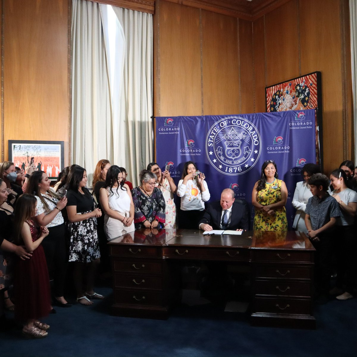 Cervantes_Lily1's tweet photo. So much joy! HB22-1289 was signed today!!! 
#CoverAllColoradans! 

“Expanding health-care coverage to all children, pregnant &amp; postpartum people, regardless of immigration status, is fundamental to correcting the root causes of health inequities” @SerenaForCO 
#SiSePuede https://t.co/kzDRQ2L5uQ