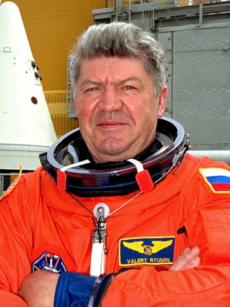 prcowboys's tweet photo. @AP R.I.P. Cosmonaut #ValeryRyumin 💙 🙏🏼 👩‍🚀 https://t.co/IlRlBcbKKm