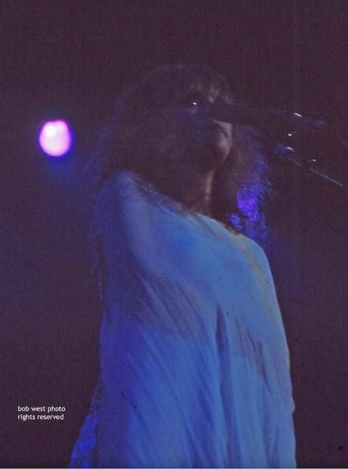 wasabluelight's tweet photo. So hauntingly beautiful https://t.co/RKs0mVDvHG