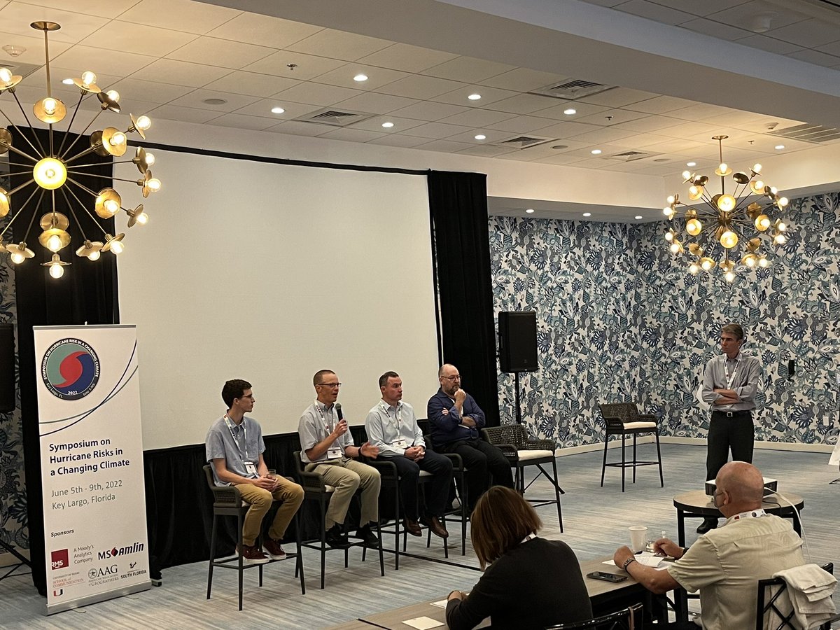 shrcc_'s tweet photo. 2nd day of symposium on hurricane risk in a changing climate. Great mix of talks, posters, and discussions! @MS_Amlin, @RMS, @USouthFlorida, @theAAG, @UMSoC https://t.co/vqjPtTXMN7