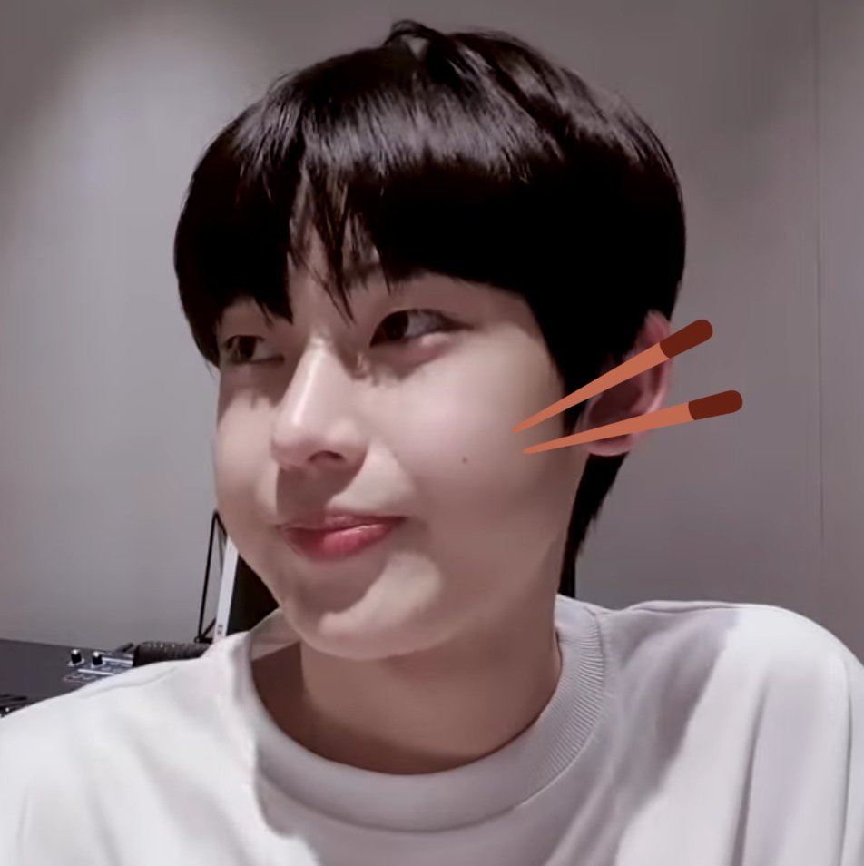 softlysunoo's tweet image. #sunoo fluffy cheeks ! ๑&amp;gt;ᴗ&amp;lt;๑