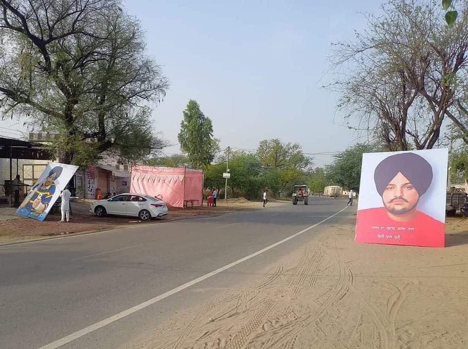 Tractor2twitr's tweet photo. Today every road leads to Moosewala.

#JusticeForSidhuMooseWala https://t.co/URllAi5src