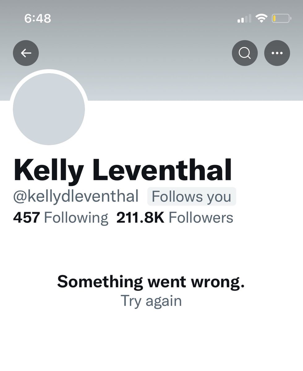 ZingerMario's tweet image. It’s elementary school all over again. The mean girl follows me, acts like I’m funny, says some crazy shit, calls me a troll, and then runs away.