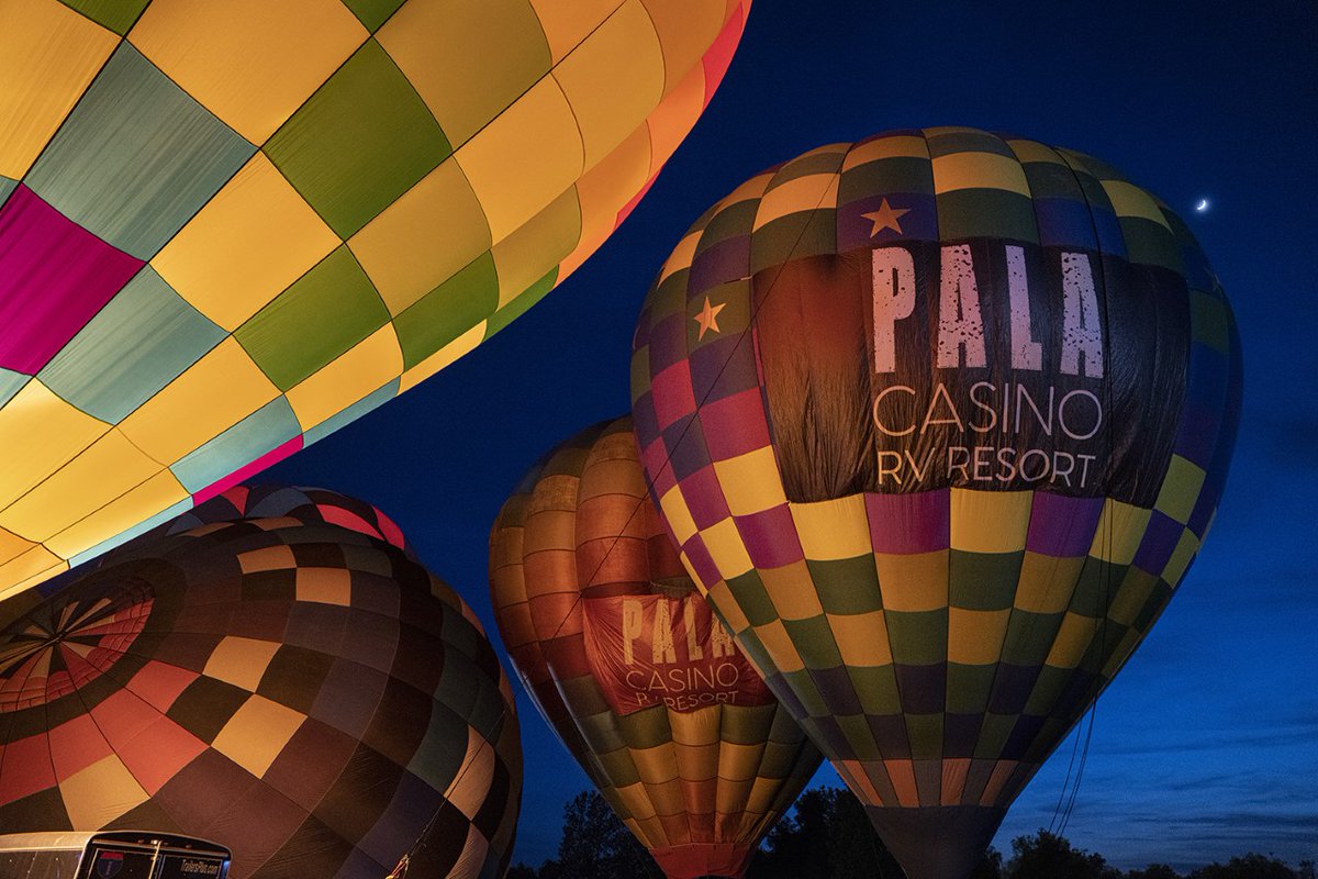 PalaCasino's tweet photo. 🎈A big thank you to everyone who joined us at last weekend’s Temecula Valley Balloon &amp; Wine Festival.  Don’t forget … if the back of your ticket features the Pala logo and QR Code, bring it to Pala Casino to claim your $50 in free play! 😃
#palacasino #tvbwf https://t.co/5WKFIG6e7G