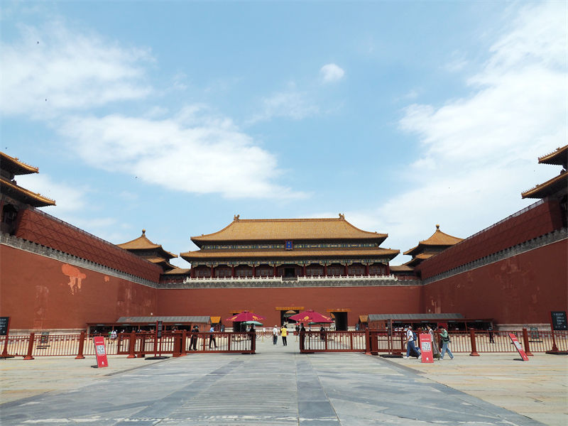 DiarioPovo's tweet photo. O Museu do Palácio, conhecido como #CidadeProibida, reabriu na terça-feira (7) em Beijing. Após a reabertura, a Cidade Proibida terá restrição de 75% do seu fluxo normal, e os visitantes devem comprovar o resultado negativo do teste de ácido nucléico emitido dentro de 72 horas. https://t.co/EFEWTnEzxo