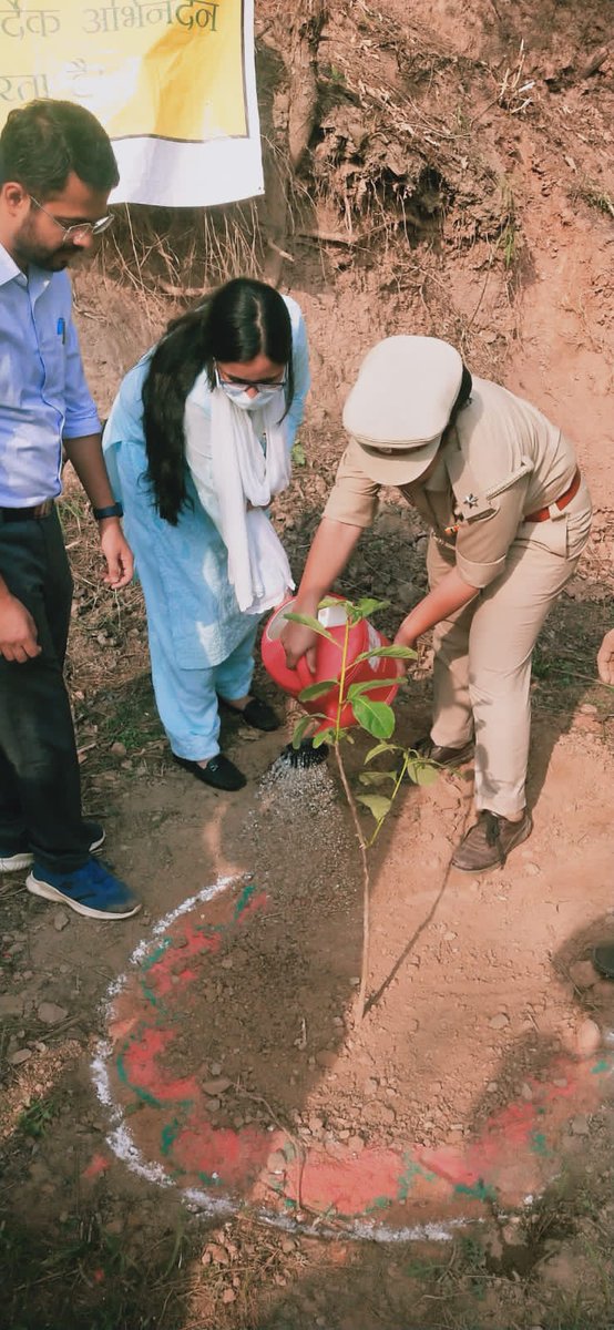 CgstShimla's tweet photo. In continuation of celebration of #IconicWeek  under #AzadiKaAmritMahotsav, CGST Commissionerate Shimla organized plantation of saplings on 07.06.2022 at Shimla, Mandi, Dharamshala, Baddi, Parwanoo. 
@cgstchdzone 
@cbic_india https://t.co/gxCvzTCdp1