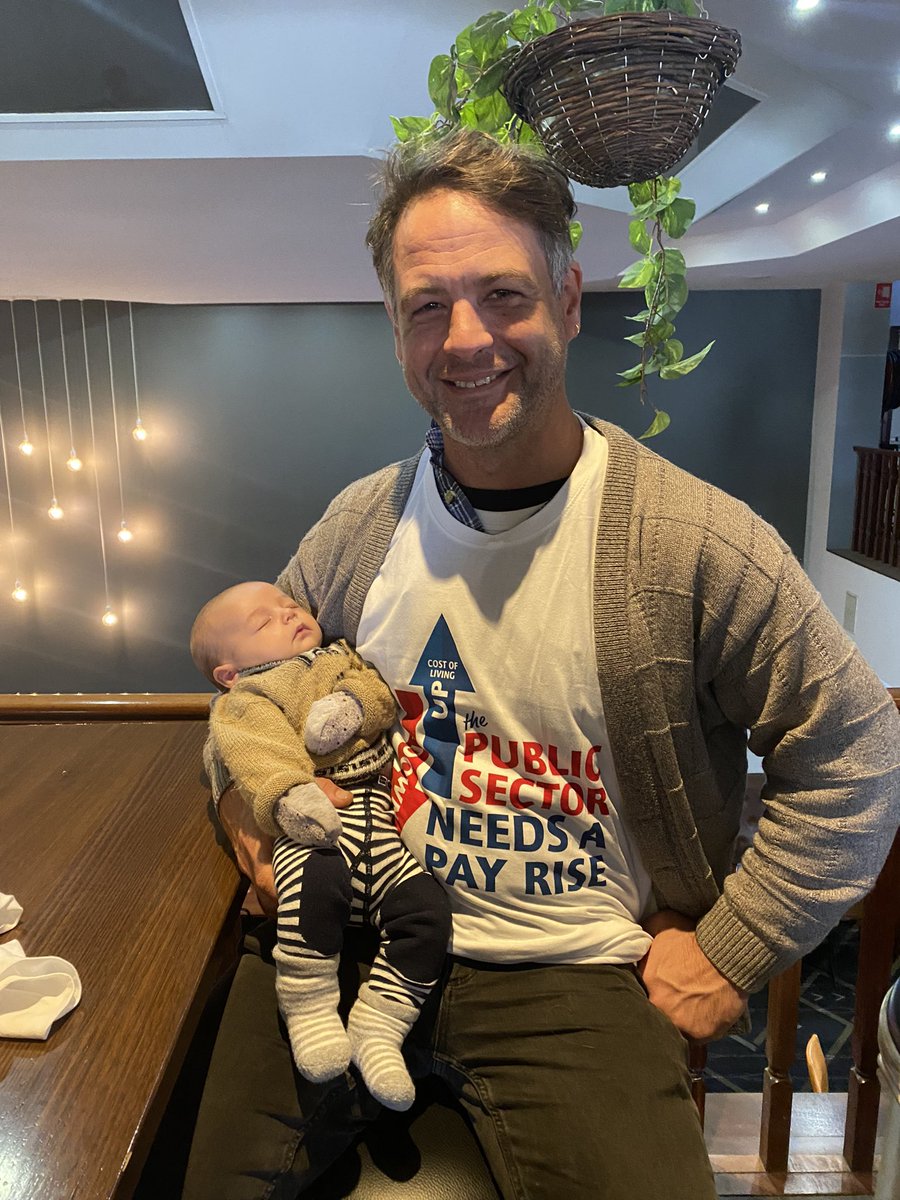 JoshCPinn's tweet photo. Premier Perrottet, your government’s wage cap is taking food out of this baby’s mouth. #psapayrise2022 #psansw #waggarepresent https://t.co/jqnrs4edjj