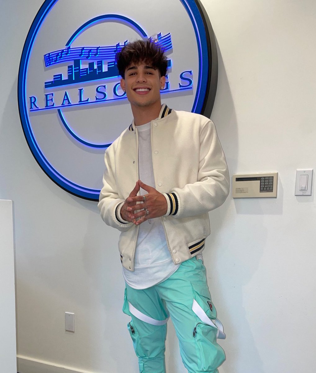 🎶🤍 a day of inspiration