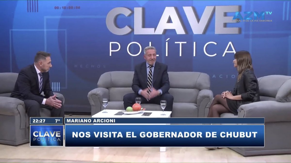 Ricardo_Bustos's tweet photo. Comparto con ustedes el programa completo del ciclo 2022 de #AgendaPolitica por Canal 9 Comodoro Rivadavia para #AZMTV con la conducción de los grandes @navarrovir @FacundoPonceCR y la colaboración de @dlaje1 https://t.co/BOjU32Wdvf https://t.co/ibhWQmta64