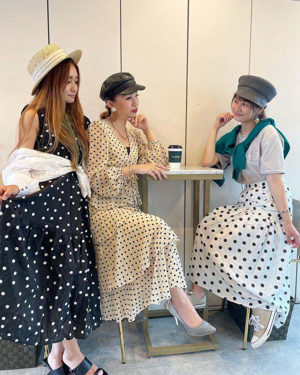 su_cham_33's tweet image. #時差すたぐらむ 
にも程がある　1年前☺️笑

失礼🤣

ange_9187xo と
ドットリンク

ドットって可愛いーーーーよね🤗
昔から好き💙💙
基本好きな物着たいけど
#linkcode で着てワチャワチャも好… instagram.com/p/CefDl_-P2a7/