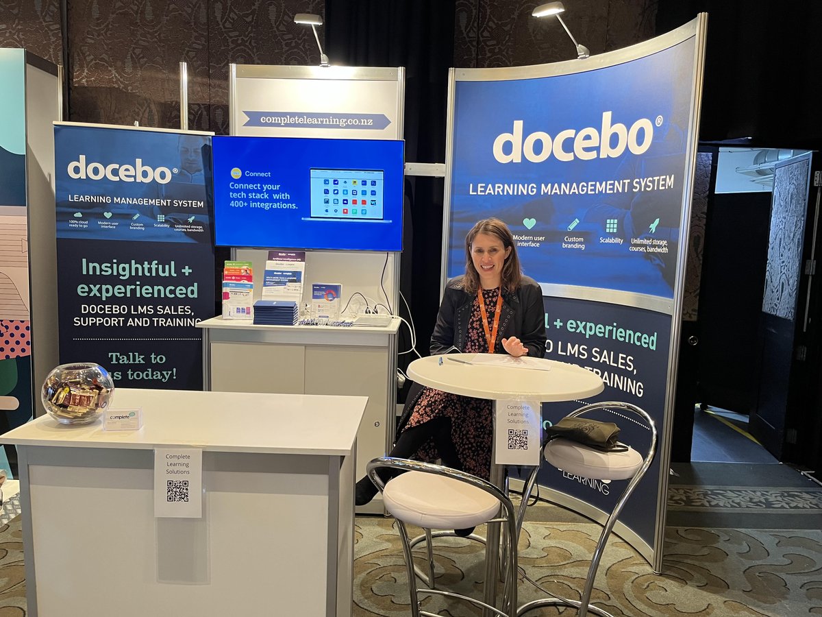 BerylOldham's tweet photo. We're all set up at the L&D TechFest. Drop by and say hello (and yes, those are chocs on the table). Look out for our @docebo banners! #LDTechFest https://t.co/Ww81sMDrrC