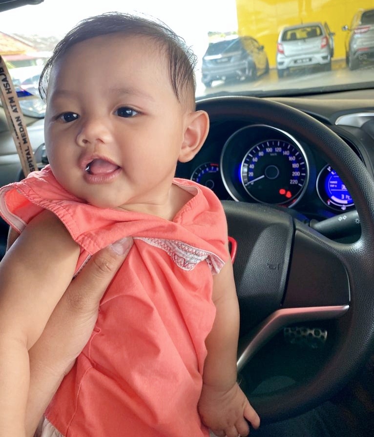 eizaJJ's tweet photo. Kesayangan mama baba 😘 https://t.co/NaR18uOES2