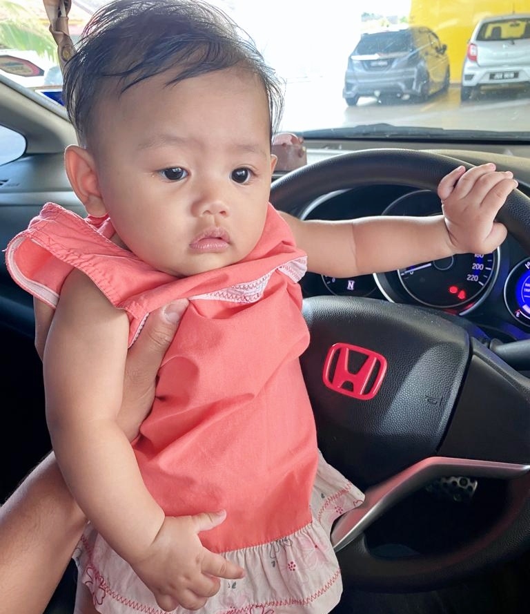 eizaJJ's tweet photo. Kesayangan mama baba 😘 https://t.co/NaR18uOES2