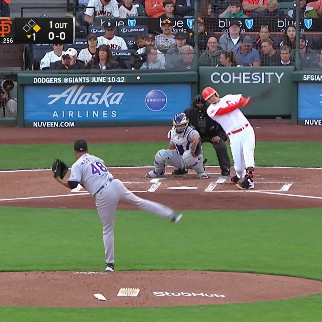SF Giants on NBCS on Twitter: "Wilmer just hit an absolute moon shot 🌙