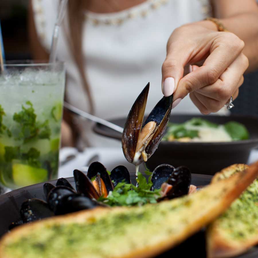 Cameron's Seafood tweet media
