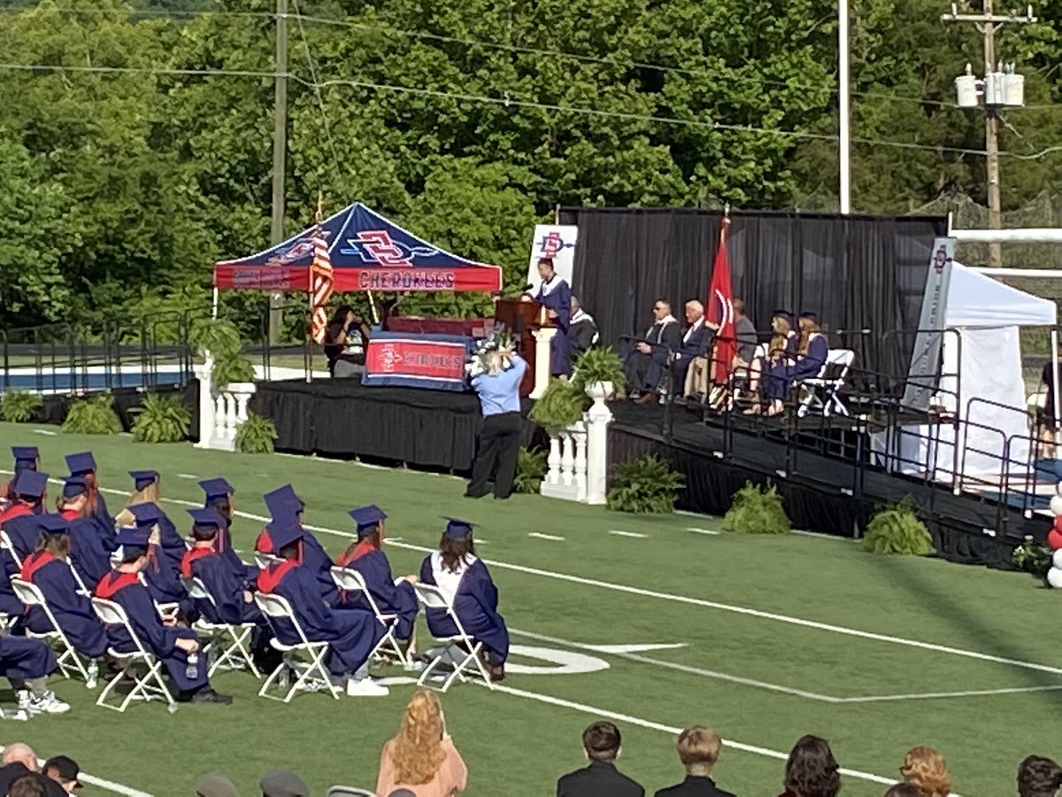 MikeNWilliams's tweet photo. My nephew @Parker22W in Tennessee graduated from high school on Friday night. He gave the welcome address for the ceremony, received an incredible award, and graduated with honors. Most of all, we’re thankful for the young man he has become. Congratulations Parker! We love you. https://t.co/3xkxMa8yik
