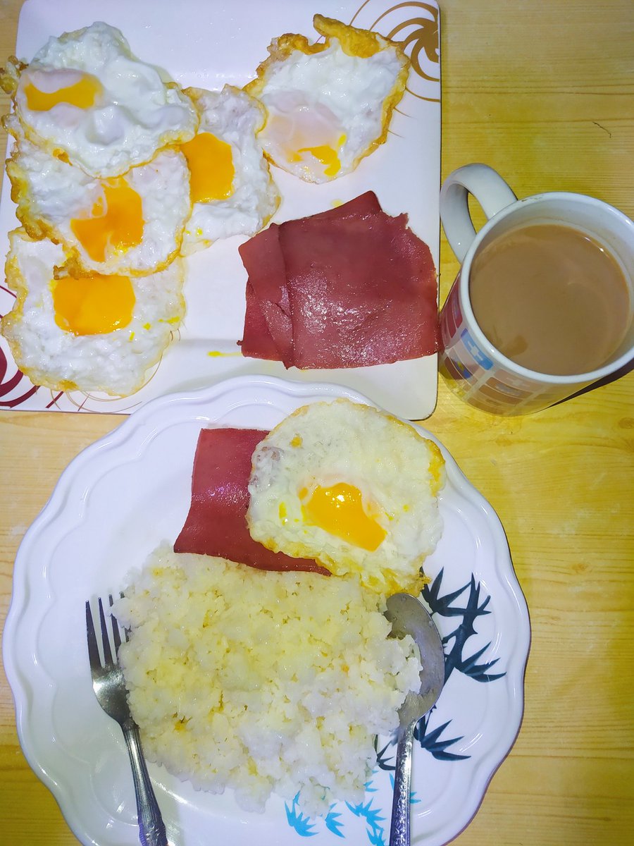 37_nichole's tweet photo. late breakfast๐
#puyaters https://t.co/4foPEqHk4F